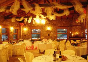 Wein_Hotel-Apolimeni-petra