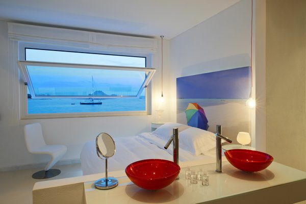 Petasos Beach (Mykonos)