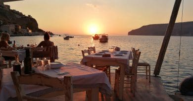 Sonnenuntergang auf Peloponnes in Griechenland